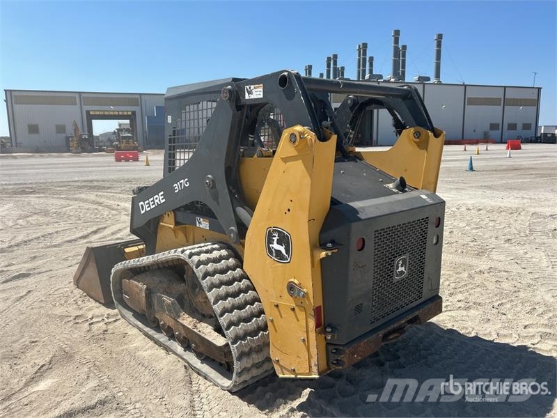 John Deere 317G Carregadoras de direcção deslizante