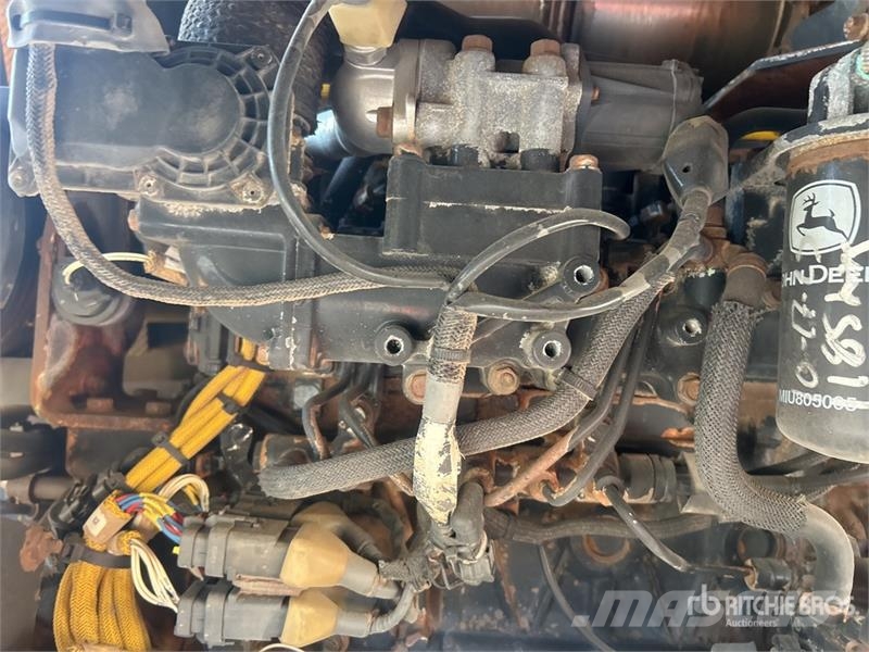 John Deere 324 P-Tier Wielladers