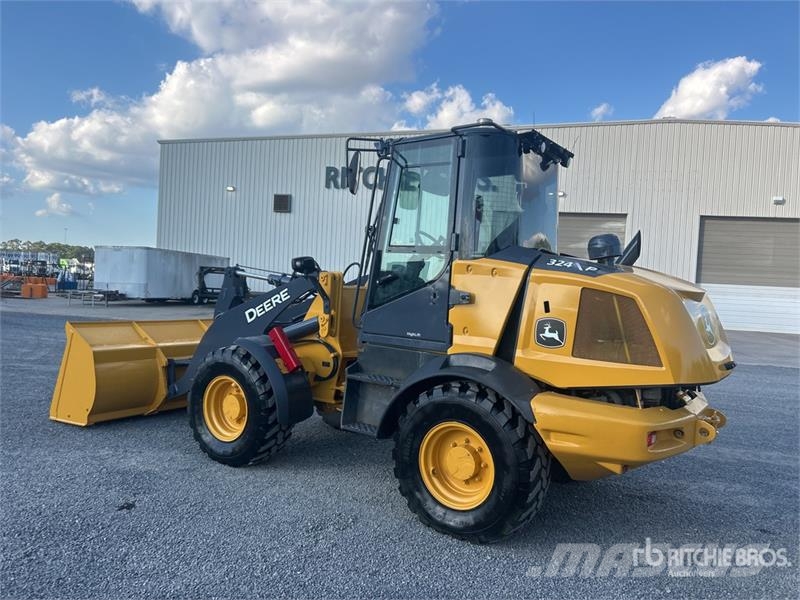John Deere 324 P-Tier Wielladers