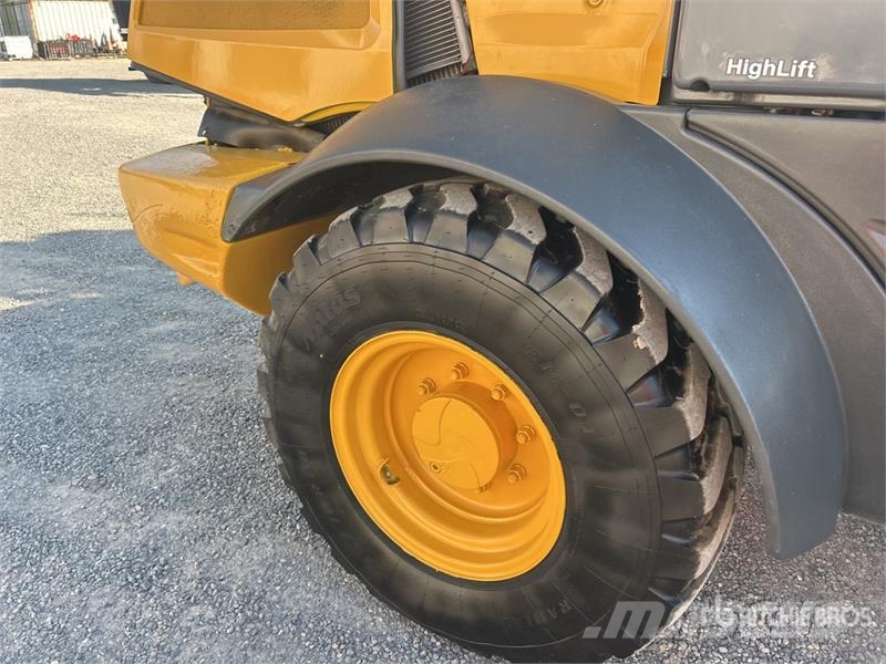 John Deere 324 P-Tier Wielladers