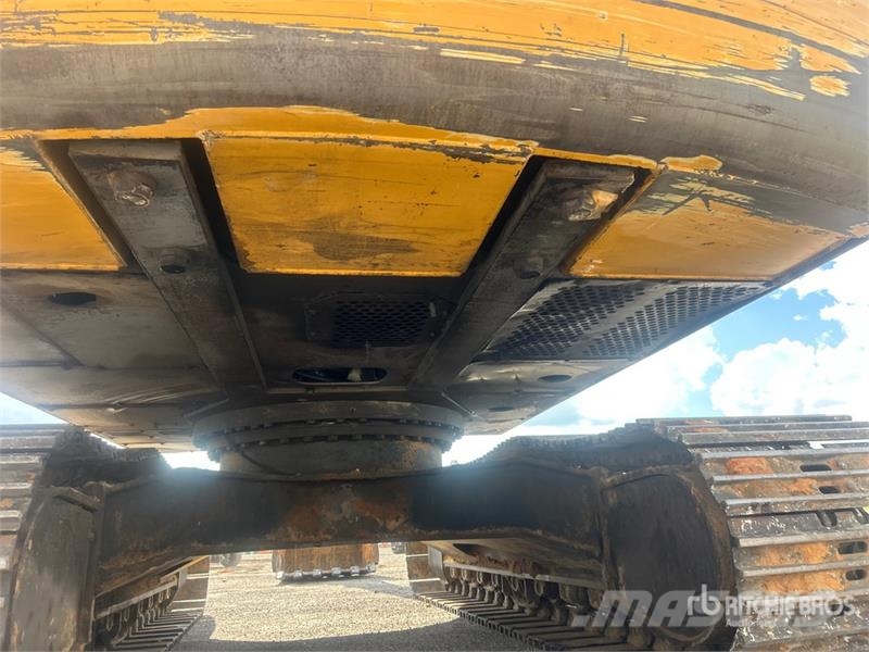 John Deere 330C LC Tracked Excavator Raupenbagger