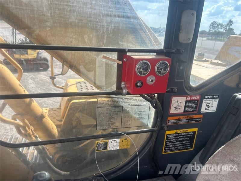 John Deere 330C LC Tracked Excavator Raupenbagger