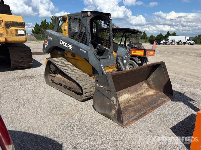 John Deere 331G Lietoti riteņu kompaktiekrāvēji