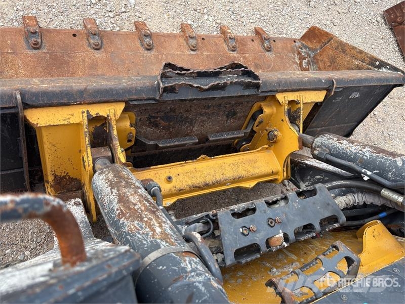 John Deere 331G Minilæsser - skridstyret
