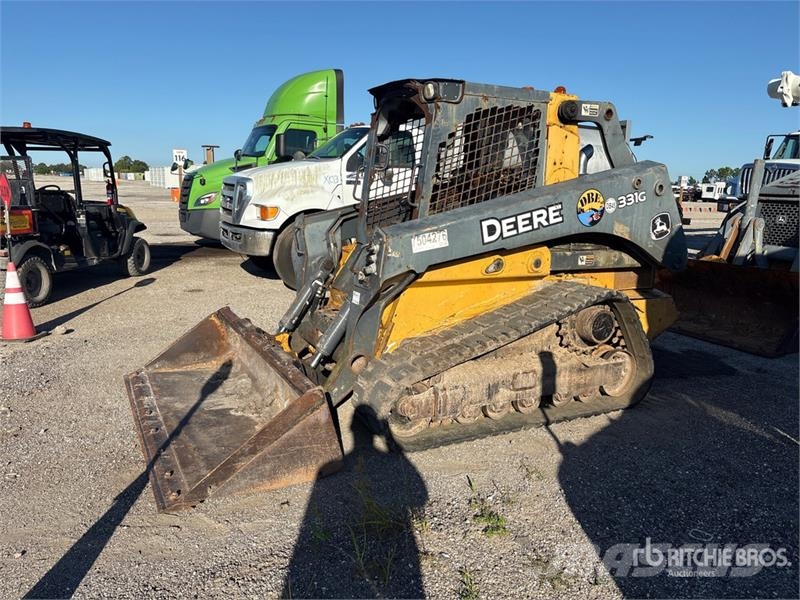 John Deere 331G Mini Pale Gommate