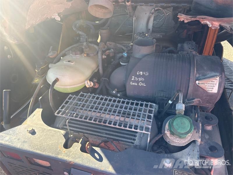 John Deere 331G Mini Pale Gommate