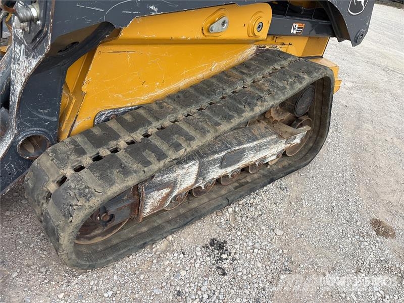 John Deere 331G Minilæsser - skridstyret