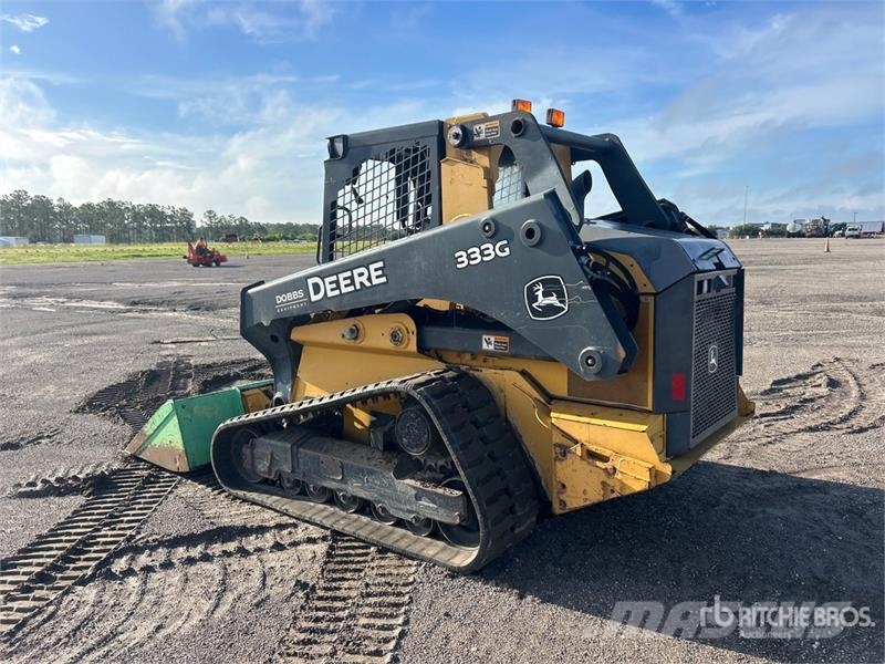 John Deere 333G Mini Pale Gommate
