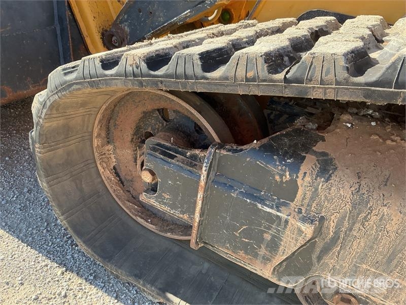 John Deere 333G Skid steer mini nakladalci