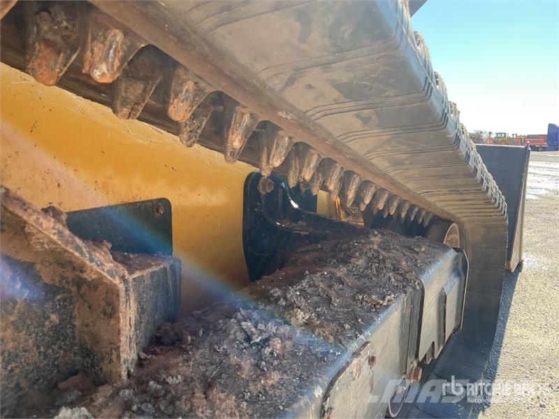 John Deere 333G Skid steer mini nakladalci