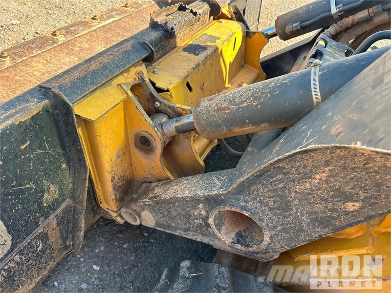 John Deere 333G Skid steer mini utovarivači