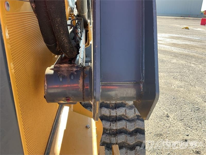 John Deere 333G Skid steer mini nakladalci