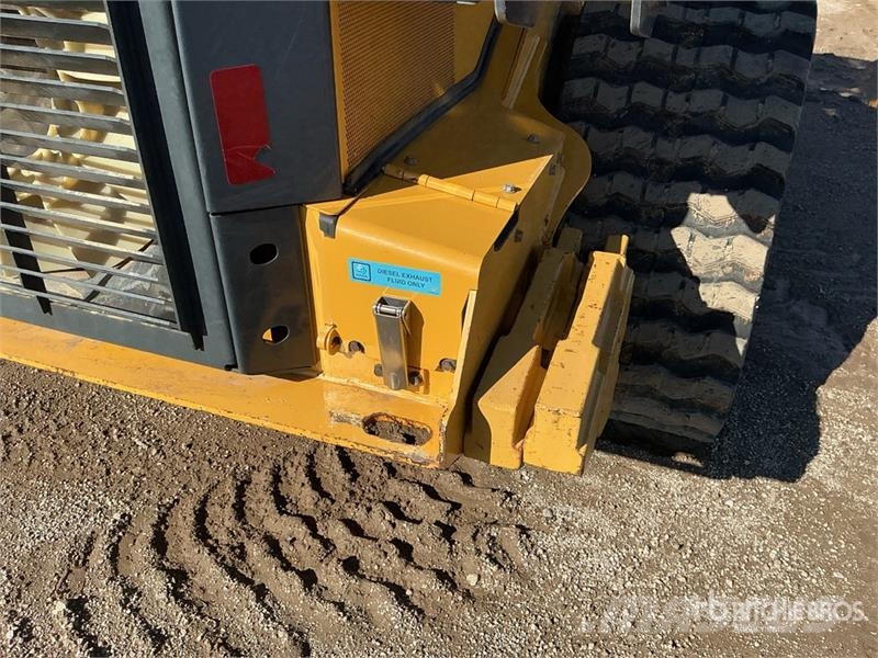 John Deere 333G Skid steer mini nakladalci
