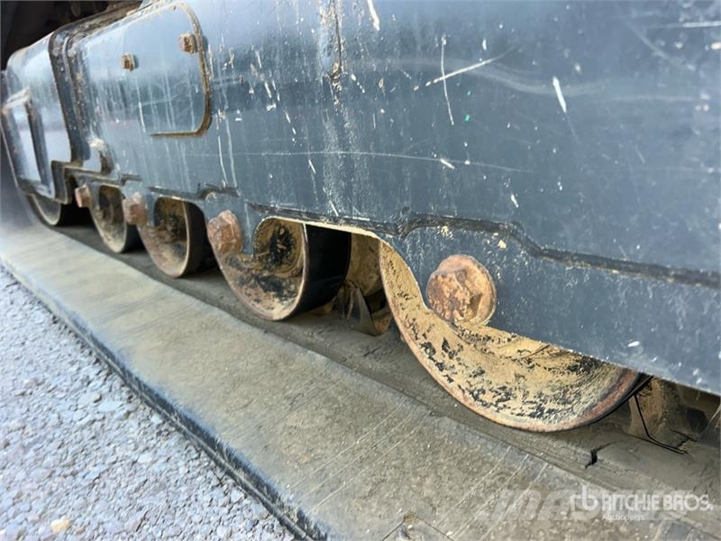 John Deere 333G Lietoti riteņu kompaktiekrāvēji