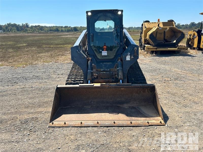 John Deere 333G Skid steer mini utovarivači