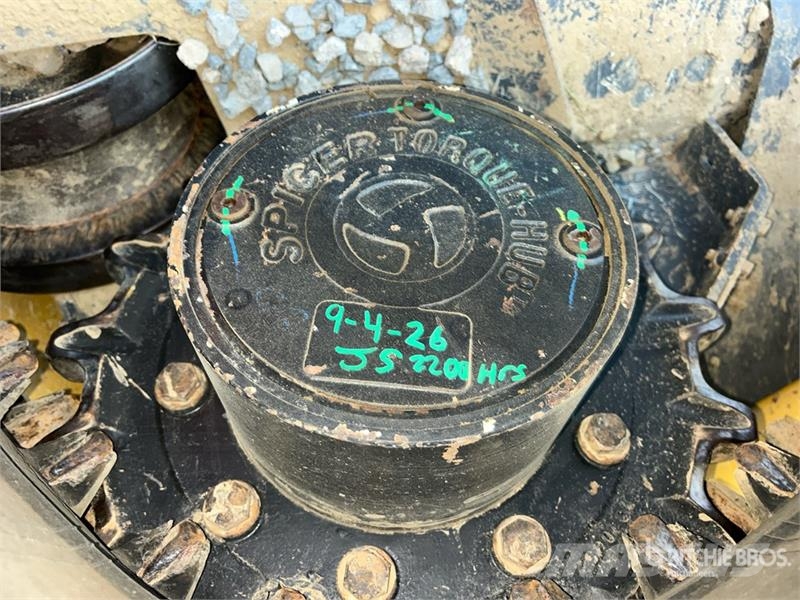 John Deere 333G Lietoti riteņu kompaktiekrāvēji