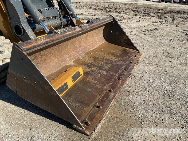 John Deere 333G Skid steer mini nakladalci
