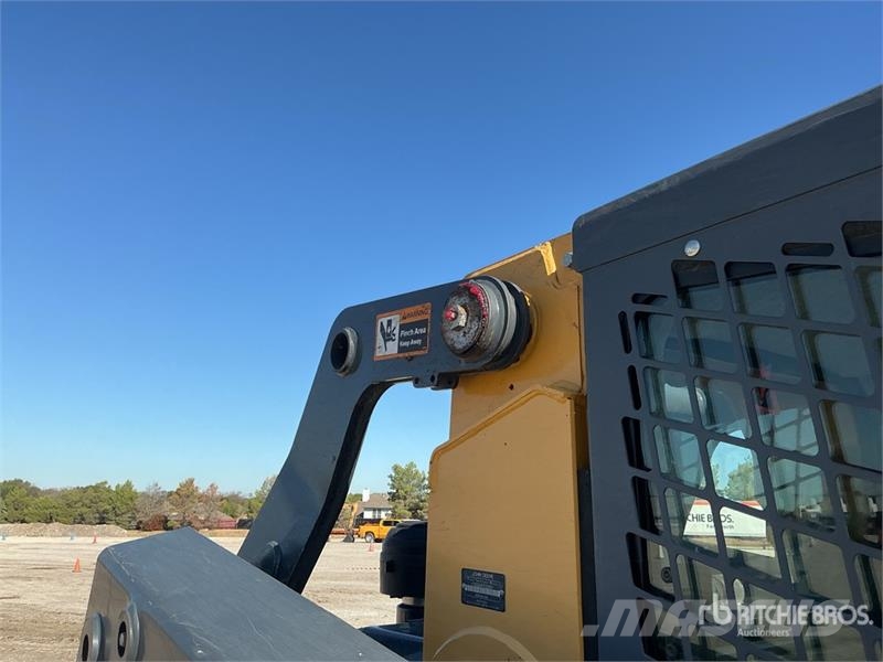 John Deere 333G Skid steer mini nakladalci