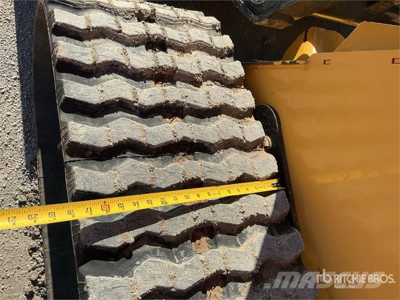 John Deere 333G Skid steer mini nakladalci