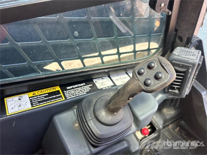 John Deere 333G Skid steer mini nakladalci
