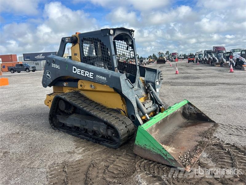 John Deere 333G Mini Pale Gommate