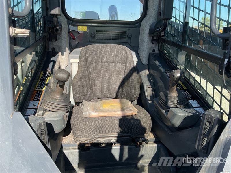 John Deere 333G Skid steer mini nakladalci