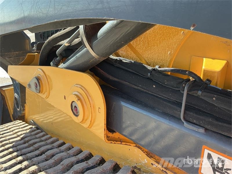 John Deere 333G Skid steer mini nakladalci