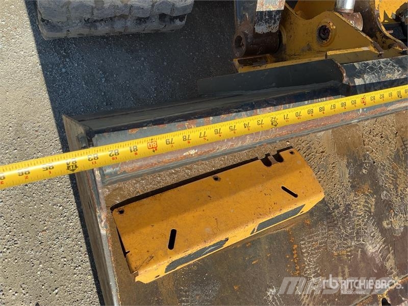John Deere 333G Skid steer mini nakladalci