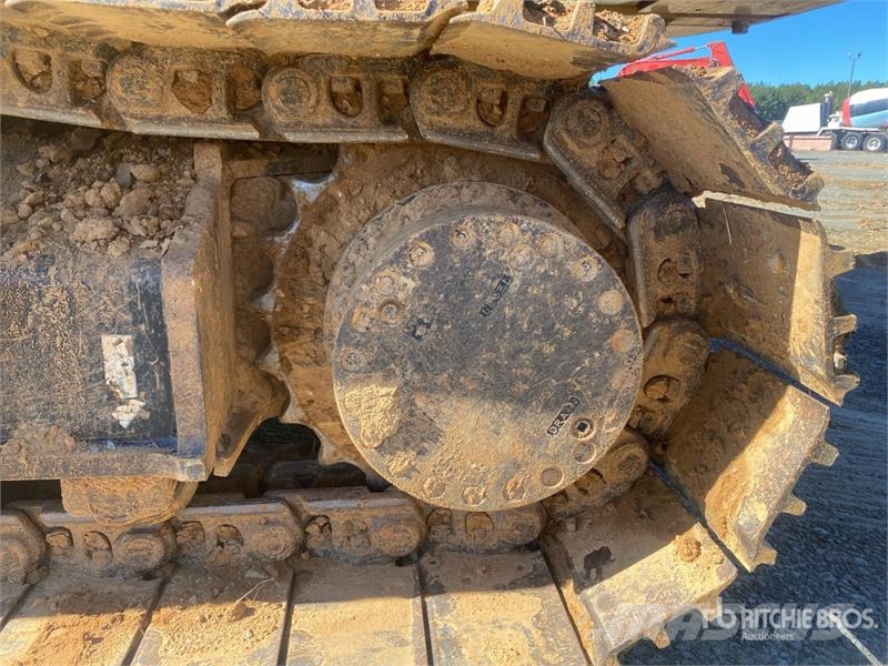 John Deere 350 P-Tier Pásové rýpadlá