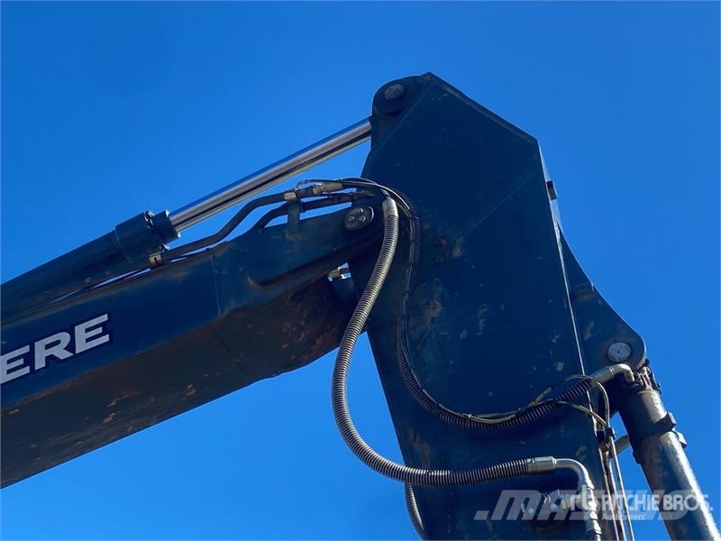 John Deere 350 P-Tier Pásové rýpadlá
