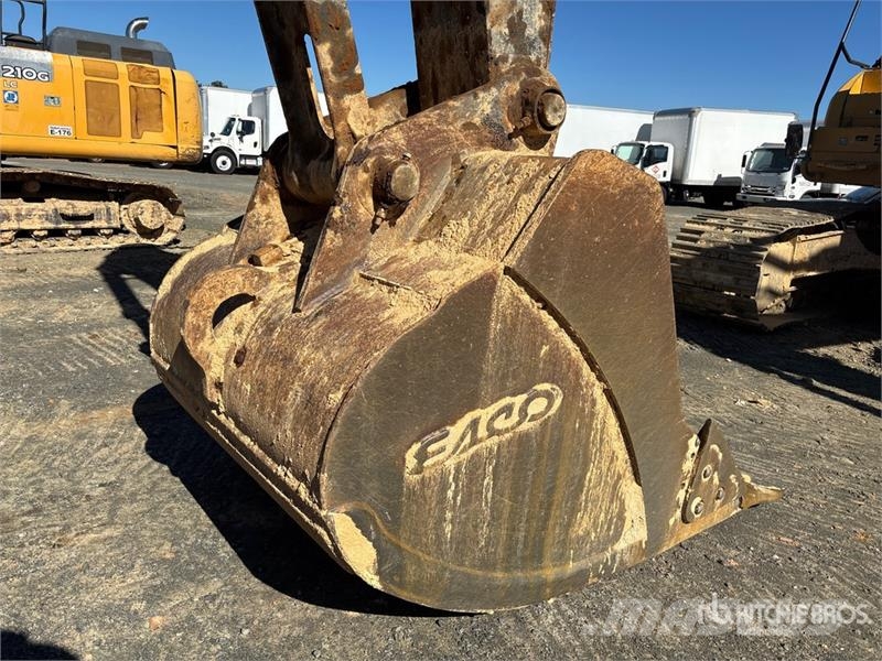 John Deere 350G LC Tracked Excavator Crawler excavators