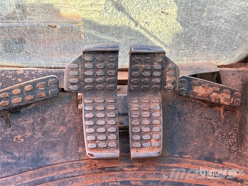 John Deere 350G LC Tracked Excavator 履带挖掘机