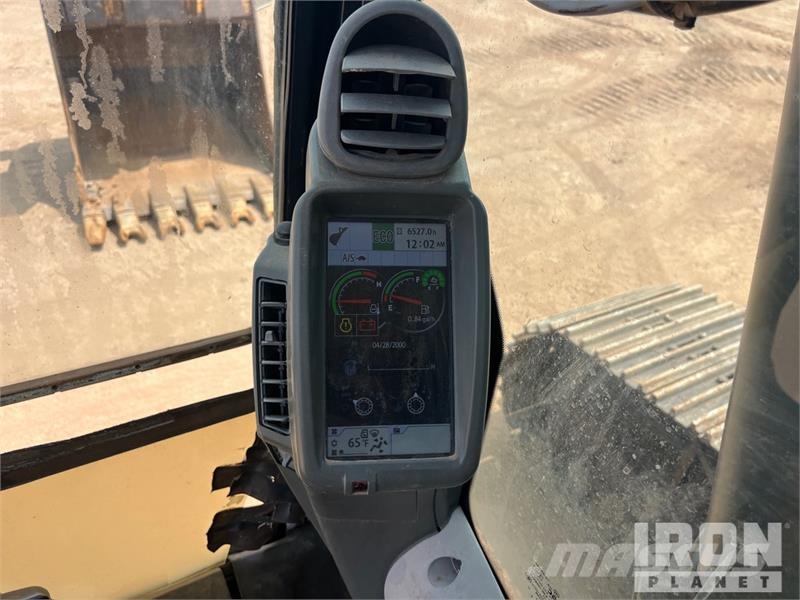 John Deere 350G LC Tracked Excavator Paletli ekskavatörler