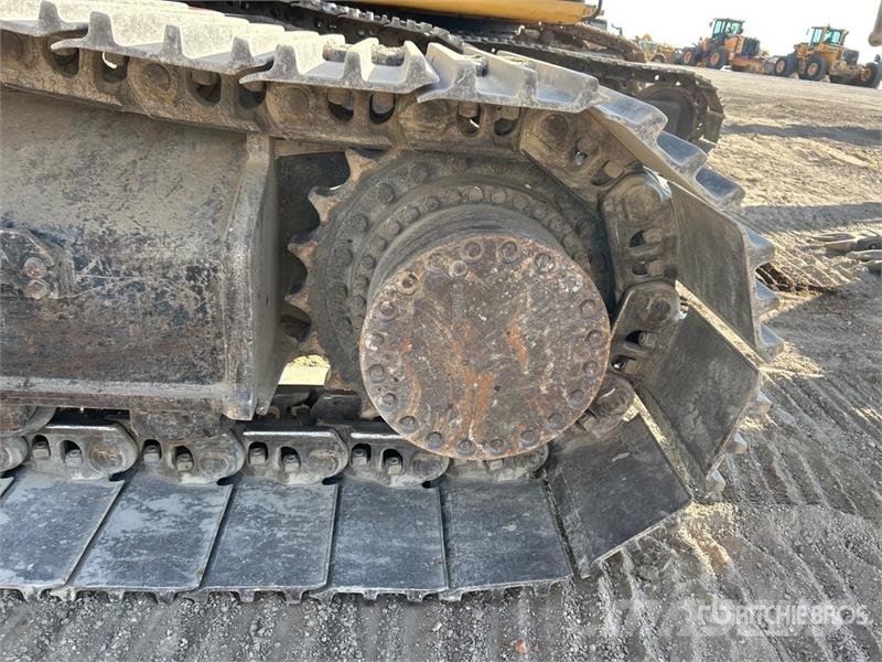 John Deere 350G LC Tracked Excavator Pásová rýpadla