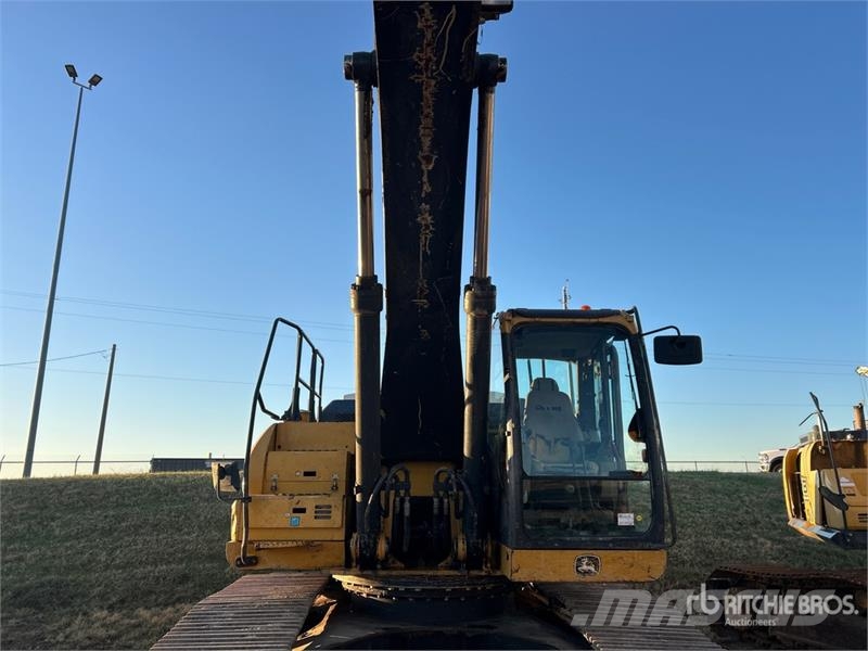 John Deere 350G LC Tracked Excavator Roomikekskavaatorid