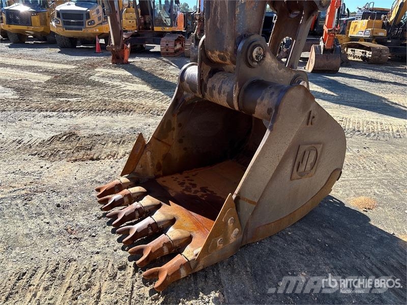 John Deere 350G LC Tracked Excavator Crawler excavators