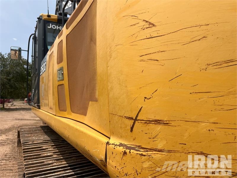 John Deere 350G LC Tracked Excavator Paletli ekskavatörler
