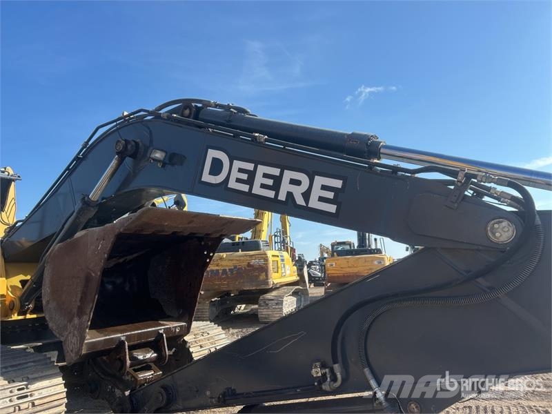 John Deere 350G LC Tracked Excavator Kāpurķēžu ekskavatori