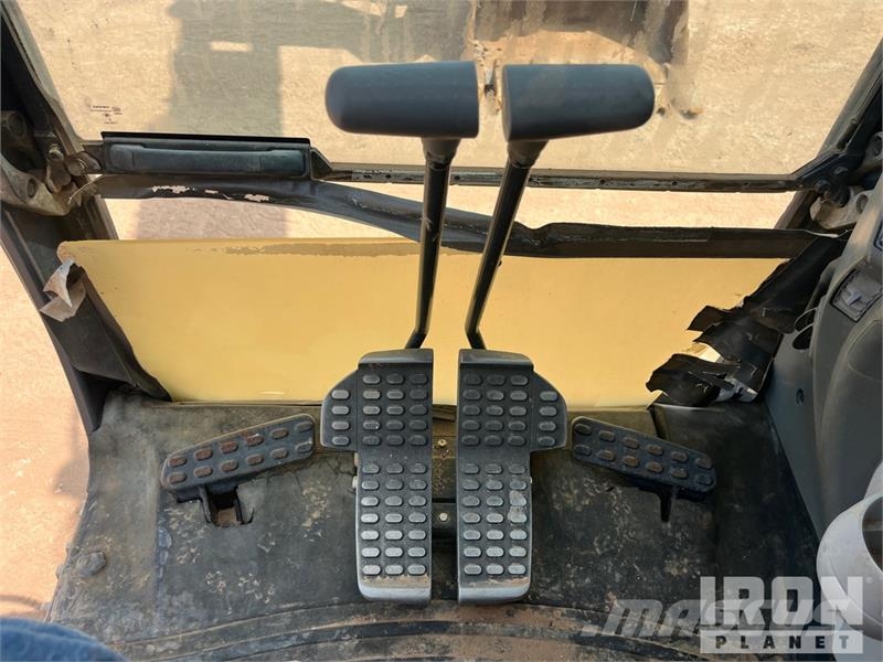John Deere 350G LC Tracked Excavator Paletli ekskavatörler