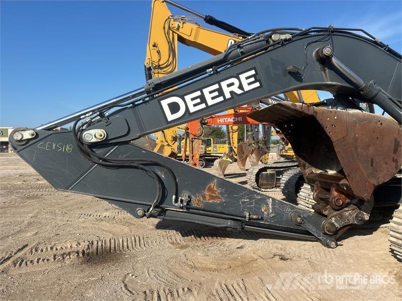 John Deere 350G LC Tracked Excavator Kāpurķēžu ekskavatori