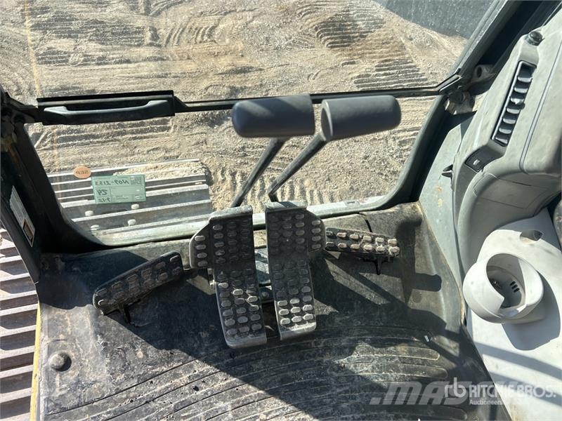 John Deere 350G LC Tracked Excavator Kāpurķēžu ekskavatori