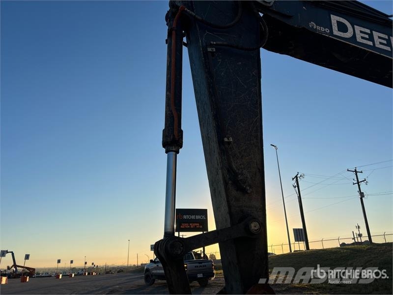 John Deere 350G LC Tracked Excavator Roomikekskavaatorid