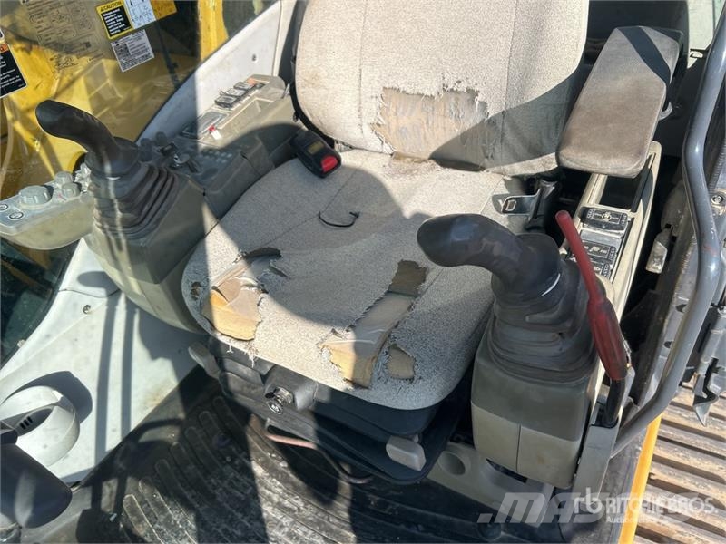 John Deere 350G LC Tracked Excavator Kāpurķēžu ekskavatori