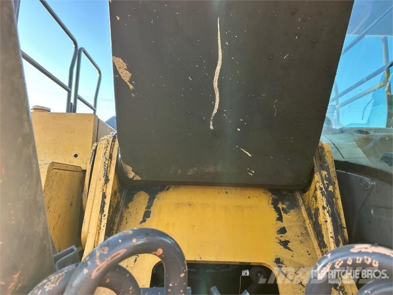 John Deere 350G LC Tracked Excavator Roomikekskavaatorid