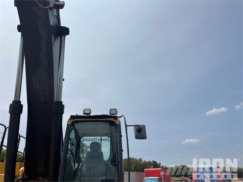 John Deere 350G LC Tracked Excavator Paletli ekskavatörler