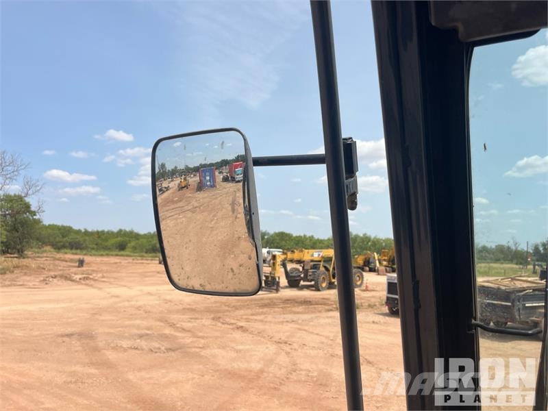 John Deere 350G LC Tracked Excavator Paletli ekskavatörler