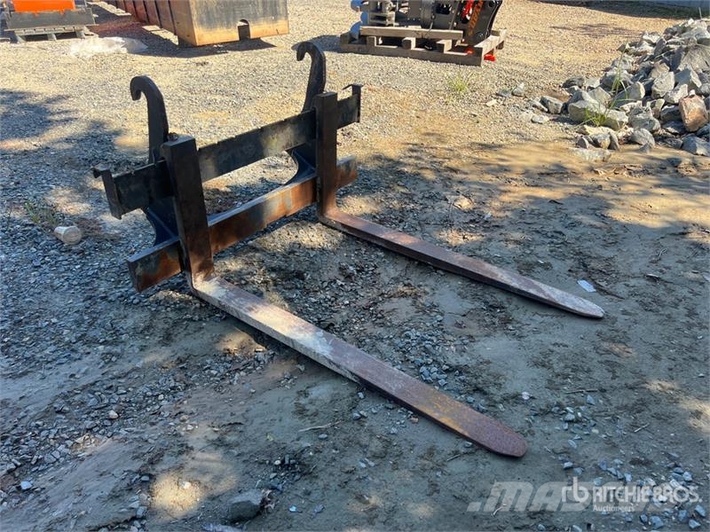 John Deere 37 in Backhoe Forks Vilice