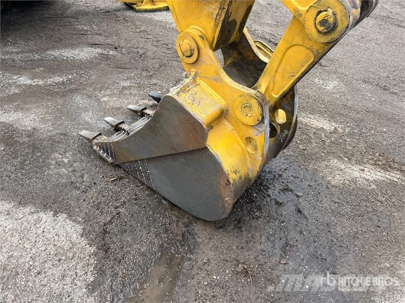 John Deere 410G Ekskavatori-iekrāvēji