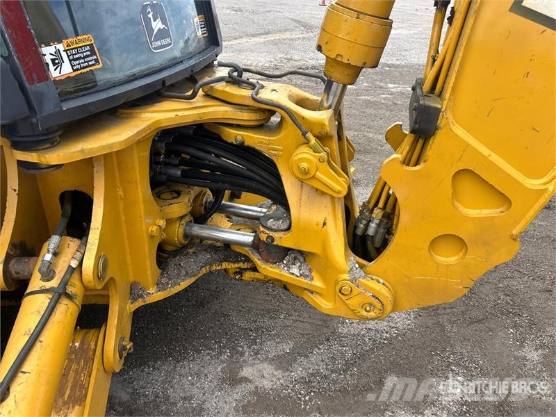 John Deere 410G Ekskavatori-iekrāvēji