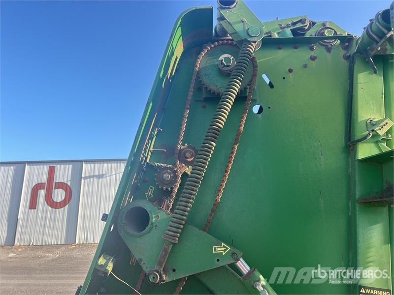 John Deere 435 Рулонные пресс-подборщики